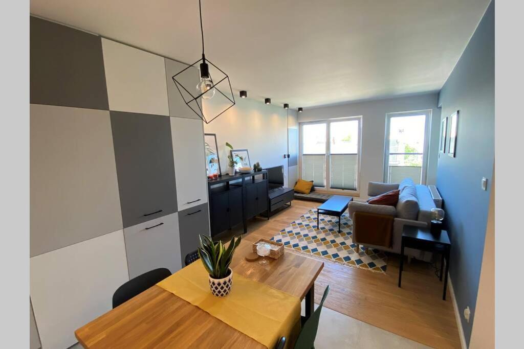 ウッチApartament Na Wodnejアパートメント エクステリア 写真